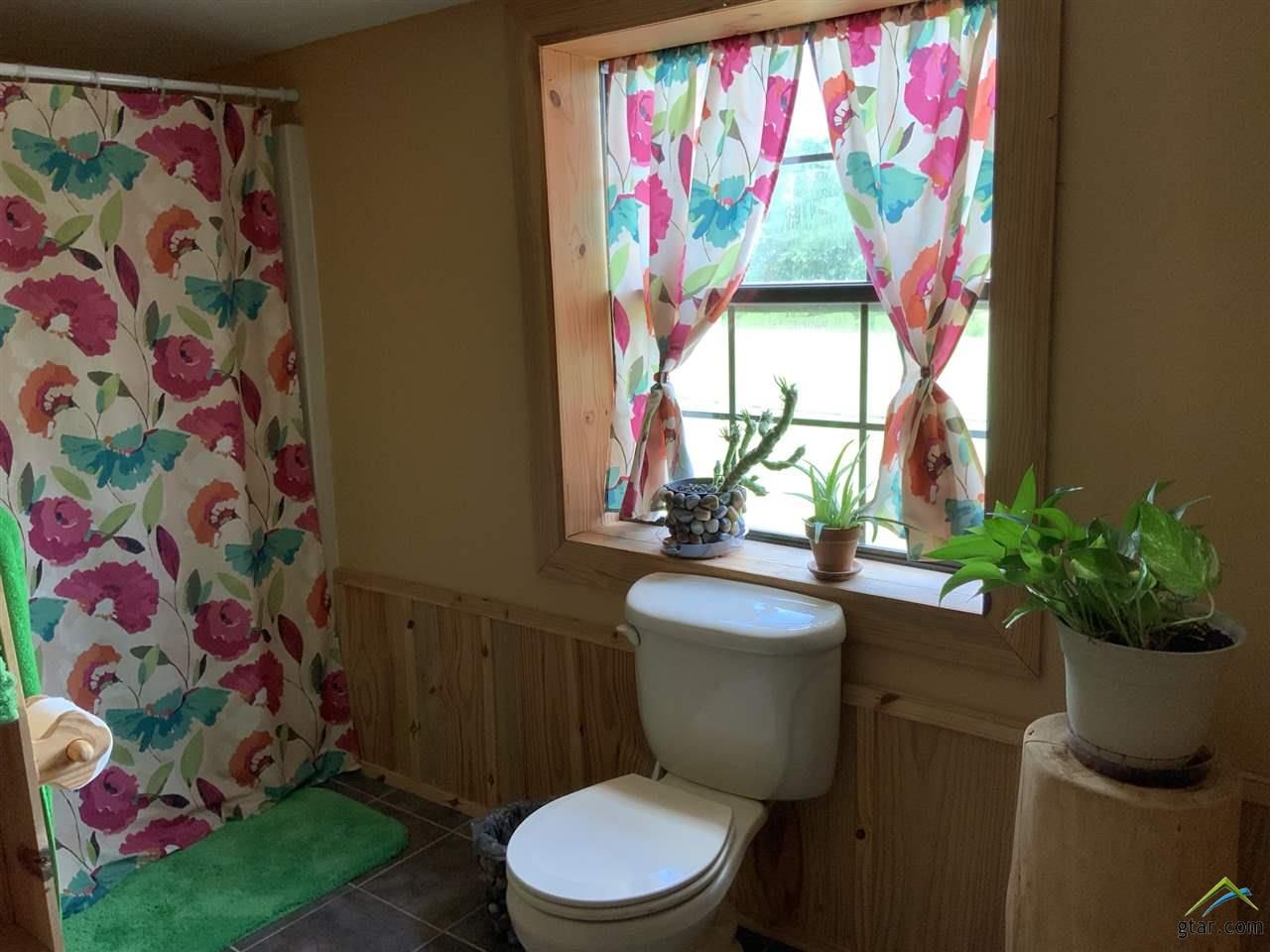3418 US Highway 271 N, Gilmer, TX 75644